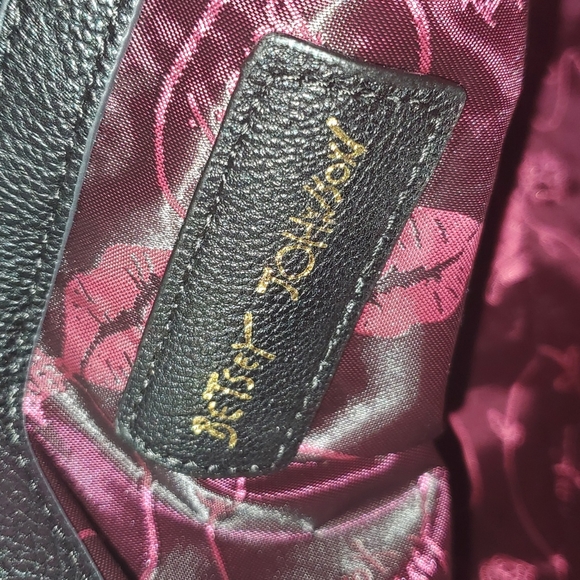 Black & White Betsey Johnson Tote Bag - Picture 4 of 6